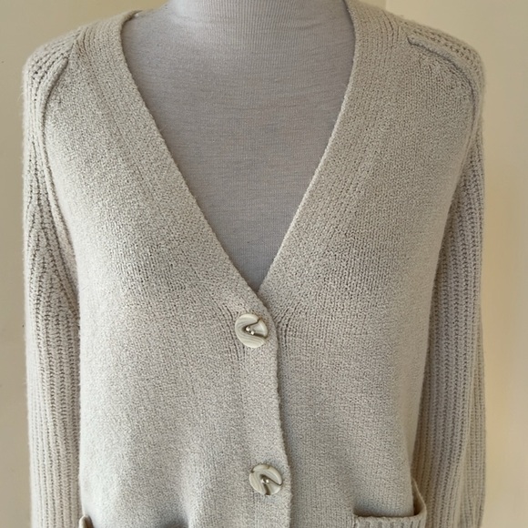 New! Jessica sampson XS cream cardigan . - Picture 2 of 7